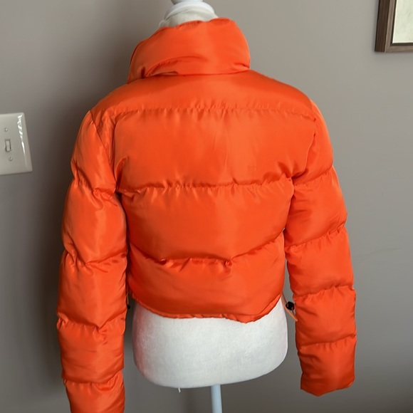🧡🧡Crop Puffer Jacket🧡🧡 - Picture 6 of 8